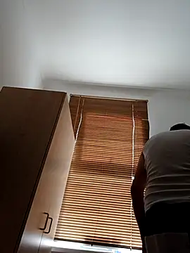 Eusuntnoulgigolo online show from March 28, 2026, 9:42 am