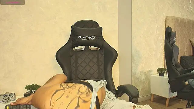 Snapshot of katia_foxxx_ chatting on May 20, 2026, 3:18 pm katia foxxx online show from May 20, 2026, 3:18 pm