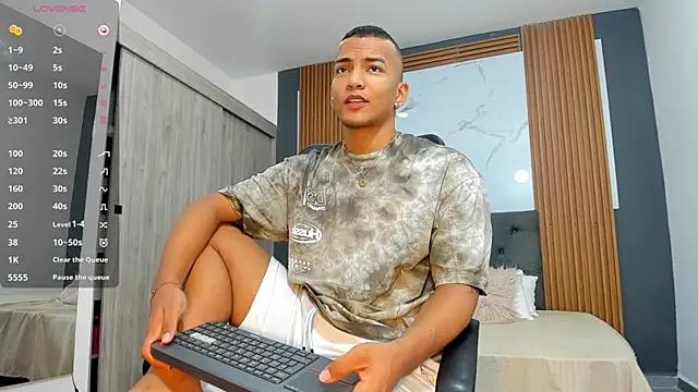 Rafa2004Cruz online show from March 19, 2025, 11:50 am