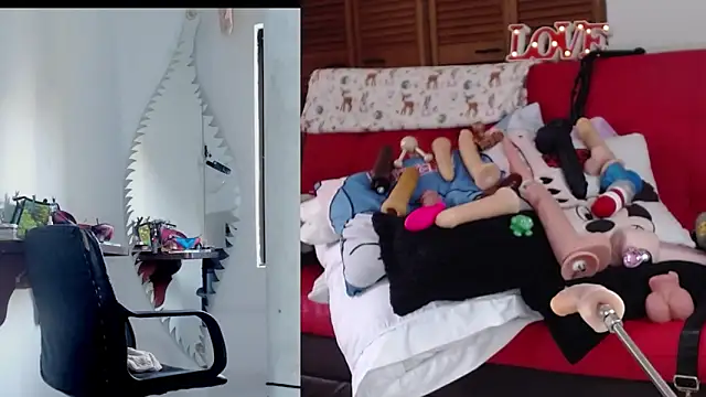 afroditacute15 online show from September 13, 2025, 12:16 pm