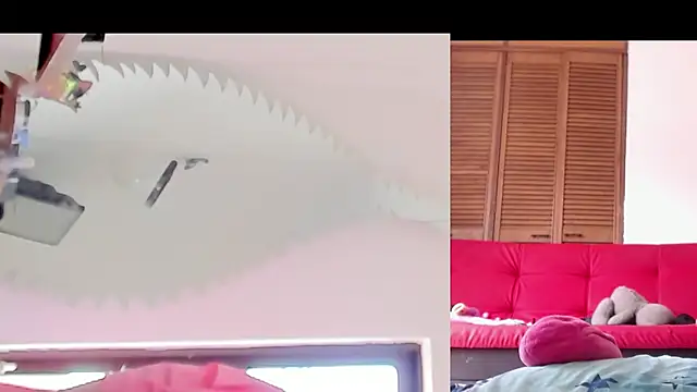 afroditacute15 online show from October 26, 2025, 4:13 pm