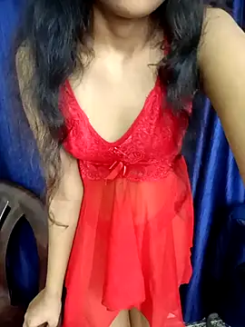 PreetyKitten online show from May 6, 2026, 3:39 pm