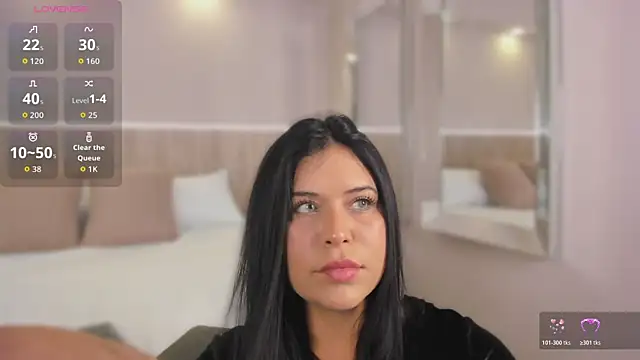 GeorginaReyes online show from April 17, 2026, 11:08 pm