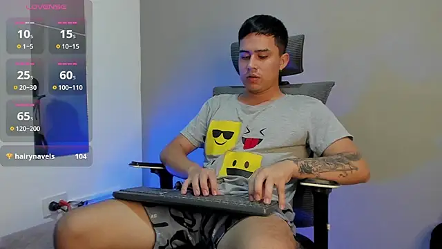 mattiwsmorris  online show from November 21, 2025, 9:57 pm