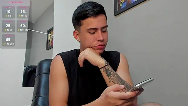 Snapshot of mattiwsmorris_ chatting on March 10, 2026, 11:48 am mattiwsmorris online show from March 10, 2026, 11:48 am