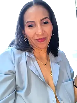 Mrsvictoriaaa online show from March 13, 2026, 6:58 pm