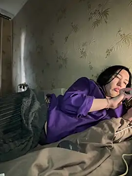 Naughtbaby 2025 online show from October 21, 2025, 1:23 pm