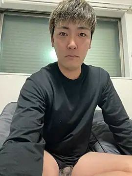 Snapshot of pierrot_0202 chatting on February 21, 2025, 3:10 pm pierrot 0202 online show from February 21, 2025, 3:10 pm