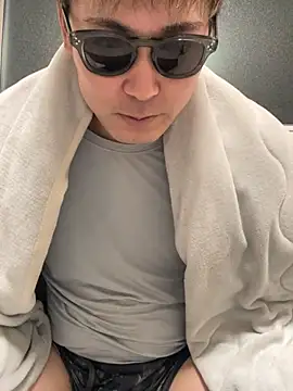 Snapshot of pierrot_0202 chatting on February 23, 2025, 1:32 pm pierrot 0202 online show from February 23, 2025, 1:32 pm