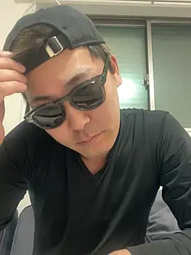 Snapshot of pierrot_0202 chatting on February 27, 2025, 6:40 am pierrot 0202 online show from February 27, 2025, 6:40 am