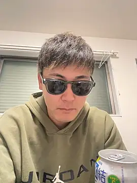 Snapshot of pierrot_0202 chatting on March 11, 2025, 3:56 pm pierrot 0202 online show from March 11, 2025, 3:56 pm