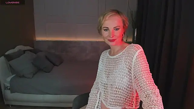 Sandra Kind online show from March 7, 2025, 11:29 am