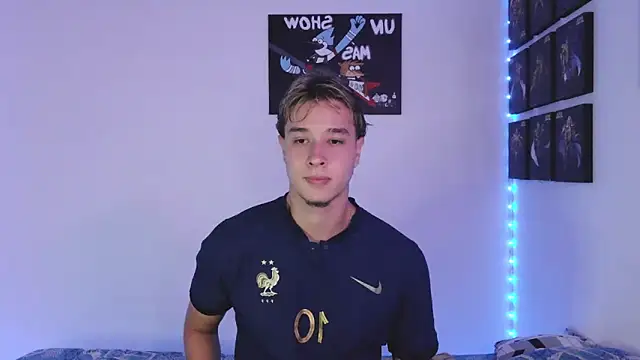 Snapshot of jack_walker190 chatting on September 18, 2025, 1:18 am jack walker190 online show from September 18, 2025, 1:18 am