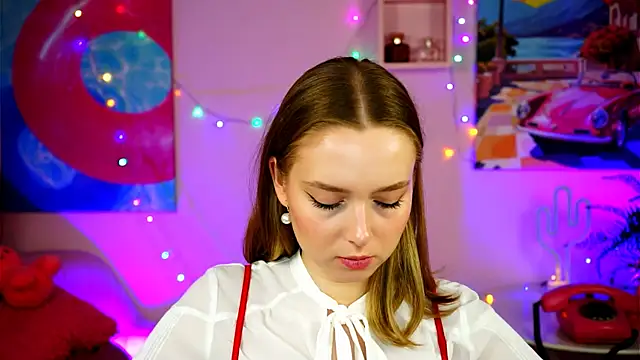 JenniferGraces online show from March 14, 2025, 10:27 pm