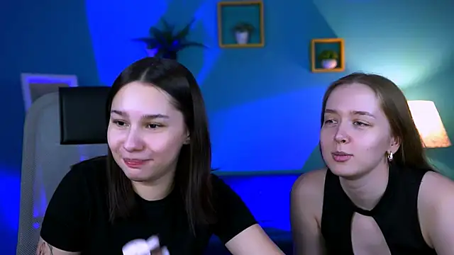 JenniferGraces online show from October 10, 2025, 6:29 pm