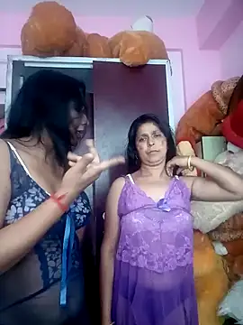 Snapshot of sxe983616 chatting on February 24, 2025, 12:26 pm sxe983616 online show from February 24, 2025, 12:26 pm