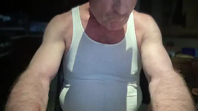 DominantDong online show from March 5, 2025, 11:49 pm