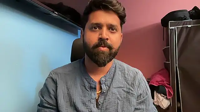 Snapshot of screwdrivertournevis3 chatting on March 12, 2025, 8:30 am screwdrivertournevis3 online show from March 12, 2025, 8:30 am