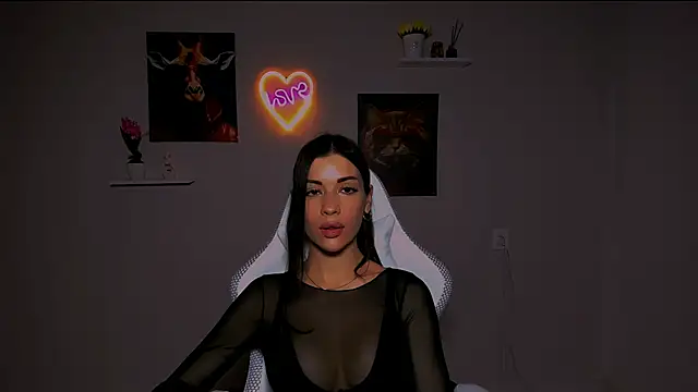 Snapshot of KetiWils chatting on March 9, 2025, 9:57 am KetiWils online show from March 9, 2025, 9:57 am