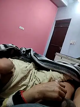 indian couple4 online show from February 6, 2026, 4:21 pm