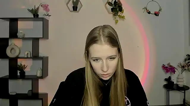 Snapshot of AnnNorriss chatting on February 27, 2025, 5:04 pm AnnNorriss online show from February 27, 2025, 5:04 pm