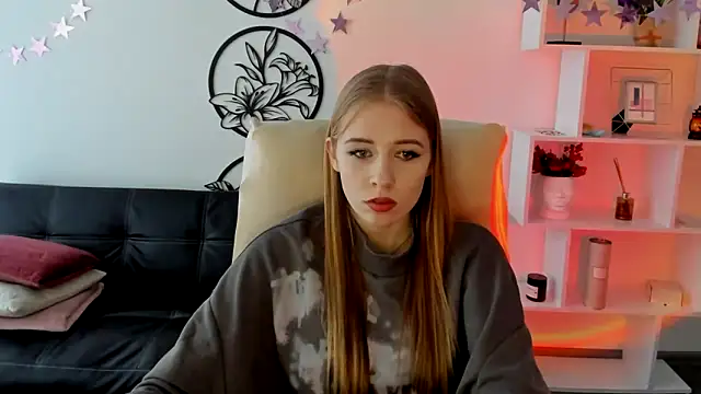 Snapshot of AnnNorriss chatting on March 5, 2025, 2:01 pm AnnNorriss online show from March 5, 2025, 2:01 pm