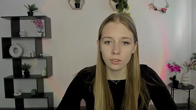 Snapshot of AnnNorriss chatting on March 6, 2025, 1:57 pm AnnNorriss online show from March 6, 2025, 1:57 pm