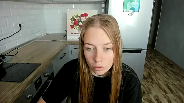 Snapshot of AnnNorriss chatting on October 23, 2025, 9:08 am AnnNorriss online show from October 23, 2025, 9:08 am