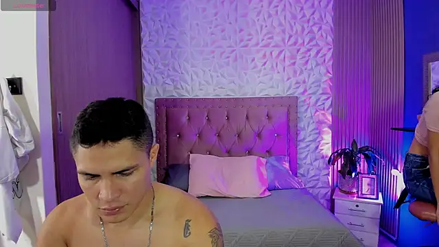 Snapshot of SaraClub_JY chatting on November 4, 2025, 10:09 pm SaraClub JY online show from November 4, 2025, 10:09 pm