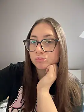 Snapshot of May_Alisa chatting on October 11, 2025, 2:48 pm May Alisa online show from October 11, 2025, 2:48 pm