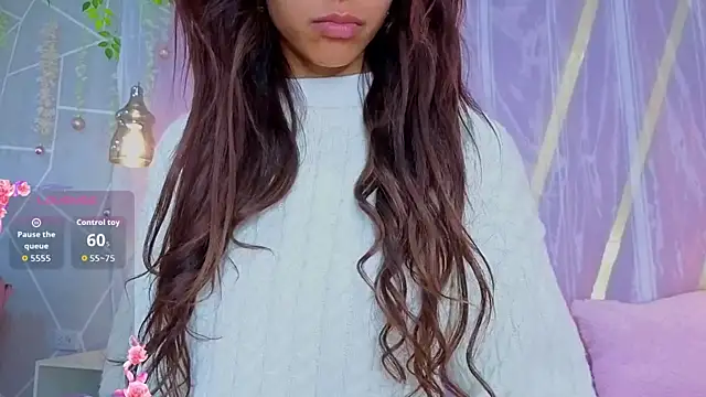 EmmyCortez online show from March 25, 2026, 11:49 am