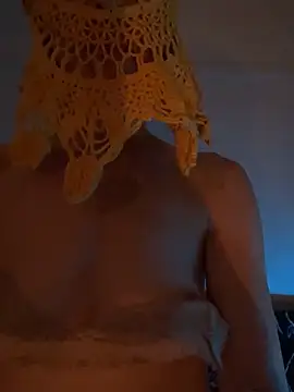 Hildas online show from October 14, 2025, 5:25 pm