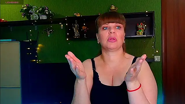 Snapshot of VeronikawGold chatting on February 21, 2026, 8:54 pm VeronikawGold online show from February 21, 2026, 8:54 pm