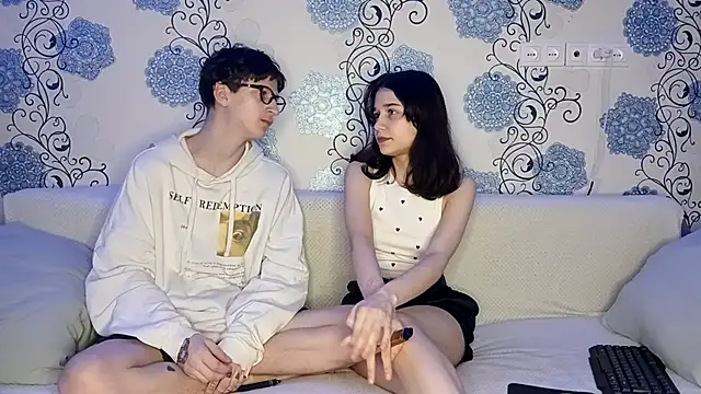 Snapshot of baby_lesi chatting on December 17, 2025, 6:58 pm baby lesi online show from December 17, 2025, 6:58 pm