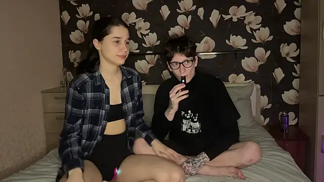 baby lesi online show from April 9, 2026, 6:57 pm