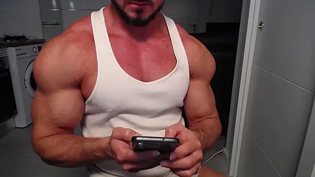 Snapshot of martins9 chatting on February 5, 2026, 11:37 am martins9 online show from February 5, 2026, 11:37 am