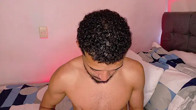 eross chipre  online show from April 1, 2026, 7:00 pm