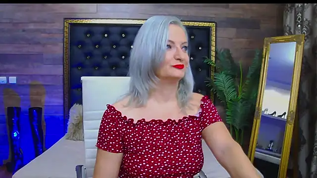 LadyTouch online show from January 26, 2025, 1:20 am