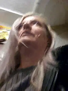 Snapshot of LadyTouch chatting on February 17, 2026, 11:22 pm LadyTouch online show from February 17, 2026, 11:22 pm