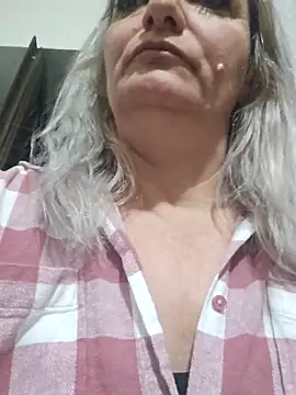 Snapshot of LadyTouch chatting on February 25, 2026, 11:25 pm LadyTouch online show from February 25, 2026, 11:25 pm