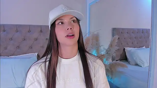 Celeste 99 online show from November 27, 2025, 5:09 am