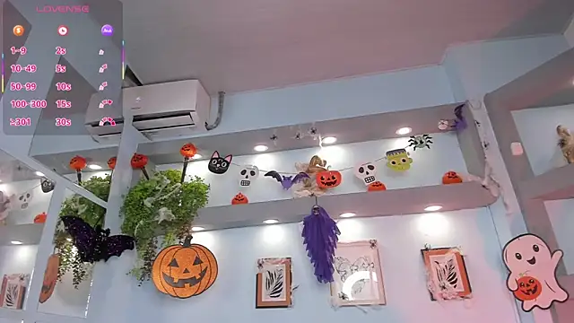 MeliissaAdams online show from October 31, 2025, 1:23 pm