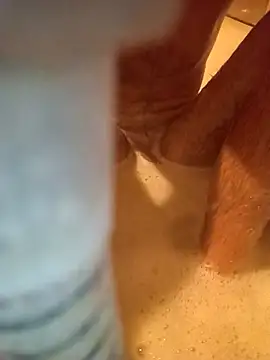 Snapshot of GrindingOvermuch chatting on October 19, 2025, 12:33 am GrindingOvermuch online show from October 19, 2025, 12:33 am