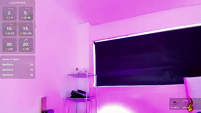 jymena xxx online show from April 14, 2026, 7:09 pm