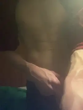 Snapshot of cazzone912025 chatting on February 3, 2026, 2:21 am cazzone912025 online show from February 3, 2026, 2:21 am