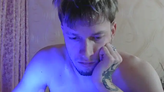 frama666 online show from November 9, 2025, 9:13 pm