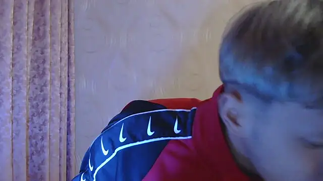 frama666 online show from February 12, 2026, 8:37 pm