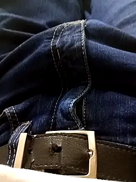 magrinhogostoso696 online show from October 18, 2025, 7:36 pm