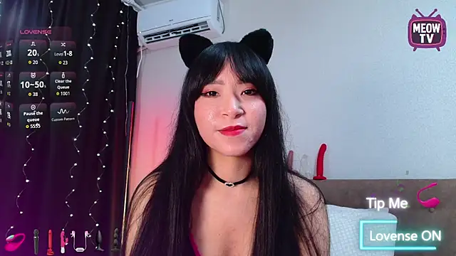 miyakimi0101 online show from September 18, 2025, 12:23 am