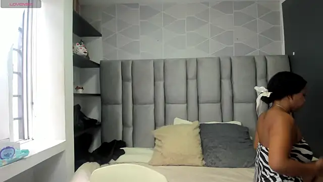 Natasha rose   online show from September 13, 2025, 7:13 pm